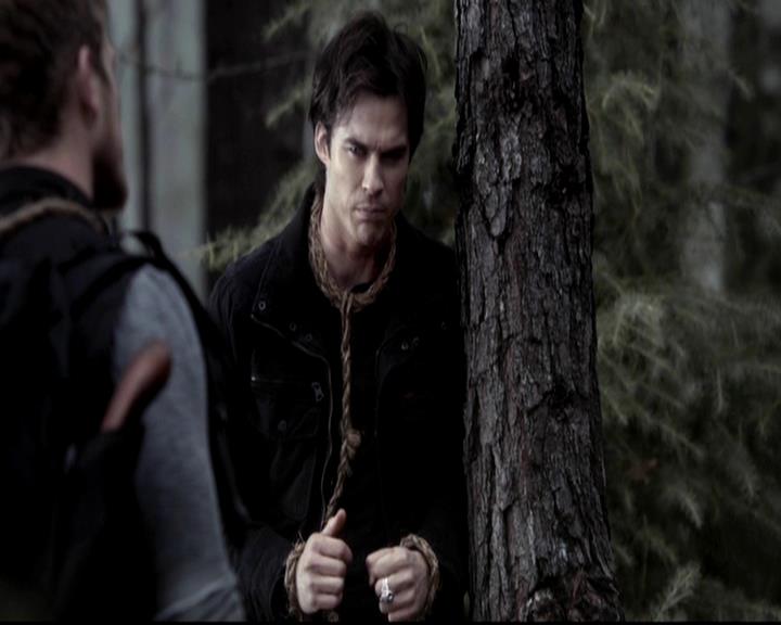 VampireDiariesWorld-dot-org_4x14DownTheRabbitHole0831.jpg