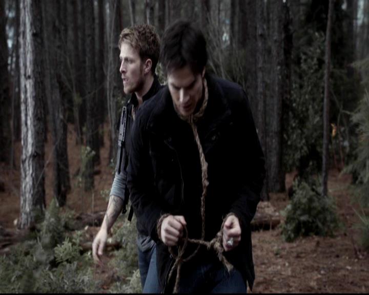 VampireDiariesWorld-dot-org_4x14DownTheRabbitHole0855.jpg