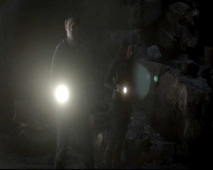 VampireDiariesWorld-dot-org_4x14DownTheRabbitHole0874.jpg