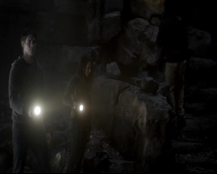 VampireDiariesWorld-dot-org_4x14DownTheRabbitHole0875.jpg