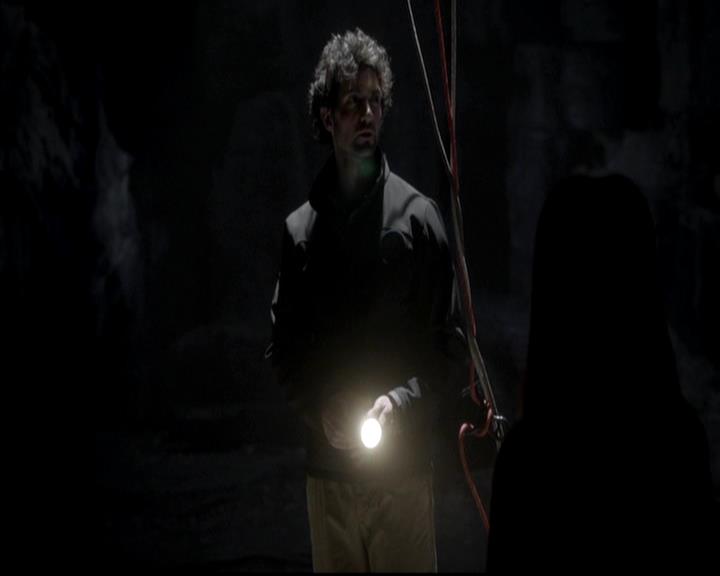 VampireDiariesWorld-dot-org_4x14DownTheRabbitHole0897.jpg