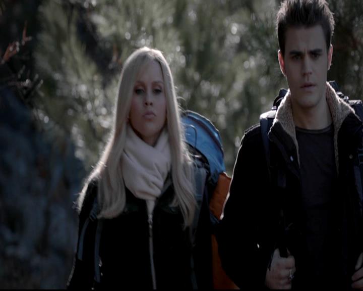 VampireDiariesWorld-dot-org_4x14DownTheRabbitHole0926.jpg