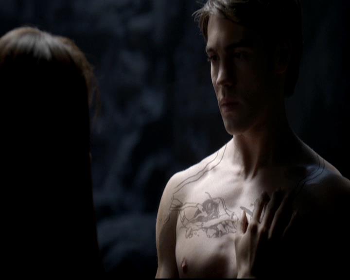 VampireDiariesWorld-dot-org_4x14DownTheRabbitHole0997.jpg