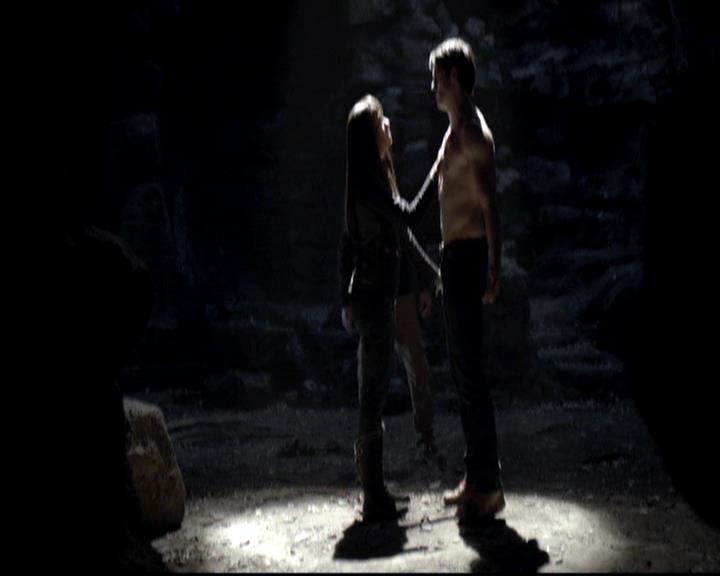 VampireDiariesWorld-dot-org_4x14DownTheRabbitHole1015.jpg