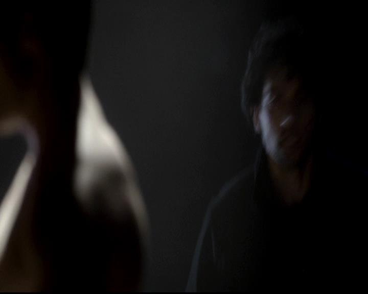 VampireDiariesWorld-dot-org_4x14DownTheRabbitHole1020.jpg