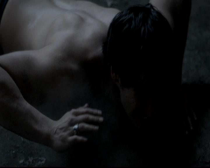 VampireDiariesWorld-dot-org_4x14DownTheRabbitHole1071.jpg