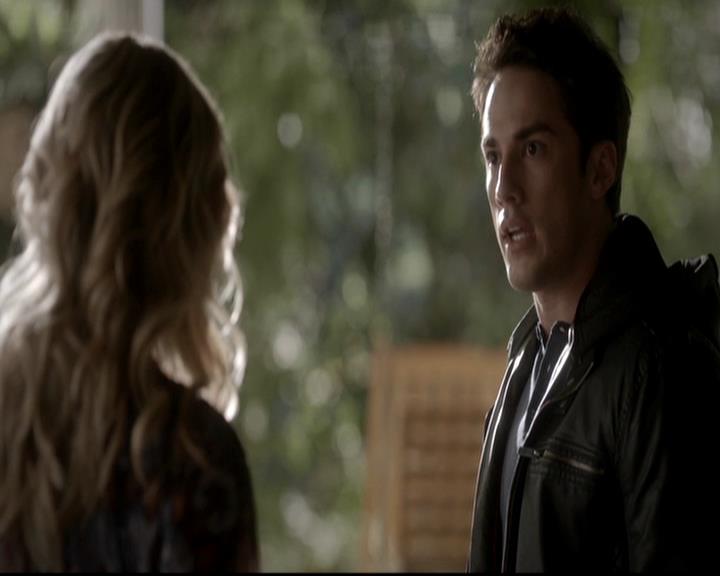 VampireDiariesWorld-dot-org_4x14DownTheRabbitHole1255.jpg