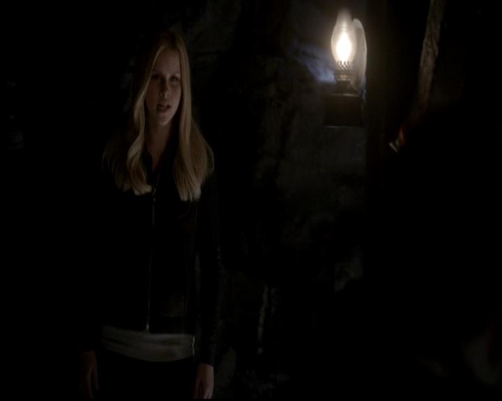 VampireDiariesWorld-dot-org_4x14DownTheRabbitHole1289.jpg