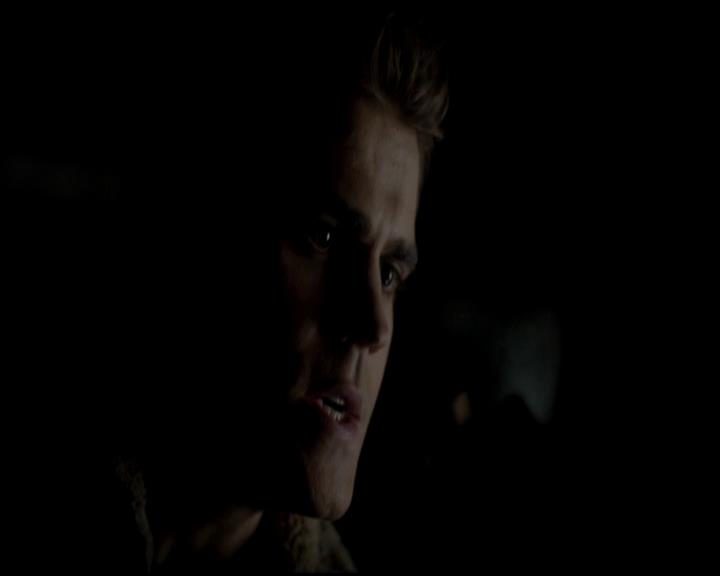 VampireDiariesWorld-dot-org_4x14DownTheRabbitHole1322.jpg