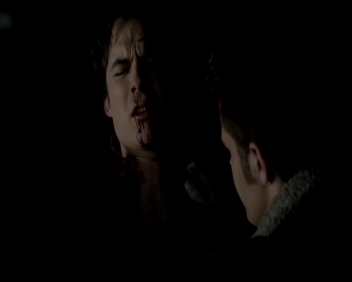 VampireDiariesWorld-dot-org_4x14DownTheRabbitHole1324.jpg