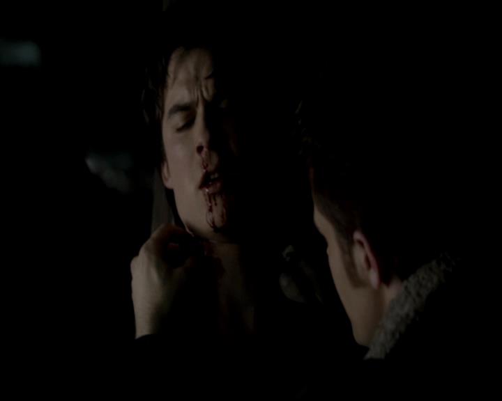 VampireDiariesWorld-dot-org_4x14DownTheRabbitHole1325.jpg