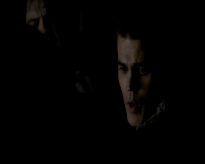 VampireDiariesWorld-dot-org_4x14DownTheRabbitHole1329.jpg