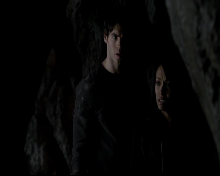 VampireDiariesWorld-dot-org_4x14DownTheRabbitHole1387.jpg