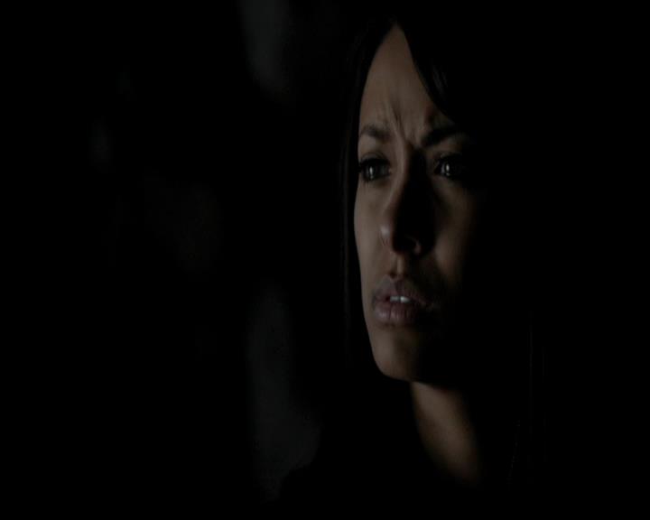 VampireDiariesWorld-dot-org_4x14DownTheRabbitHole1400.jpg