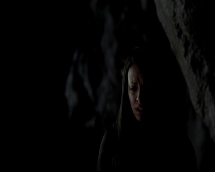 VampireDiariesWorld-dot-org_4x14DownTheRabbitHole1411.jpg