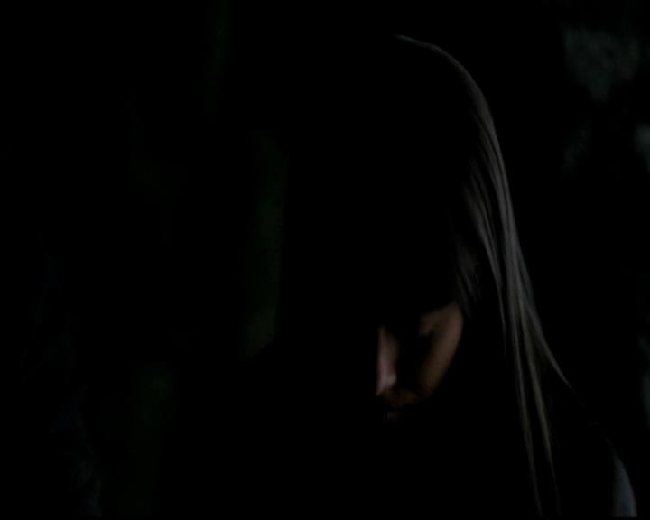 VampireDiariesWorld-dot-org_4x14DownTheRabbitHole1470.jpg