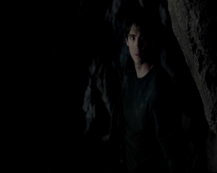 VampireDiariesWorld-dot-org_4x14DownTheRabbitHole1474.jpg