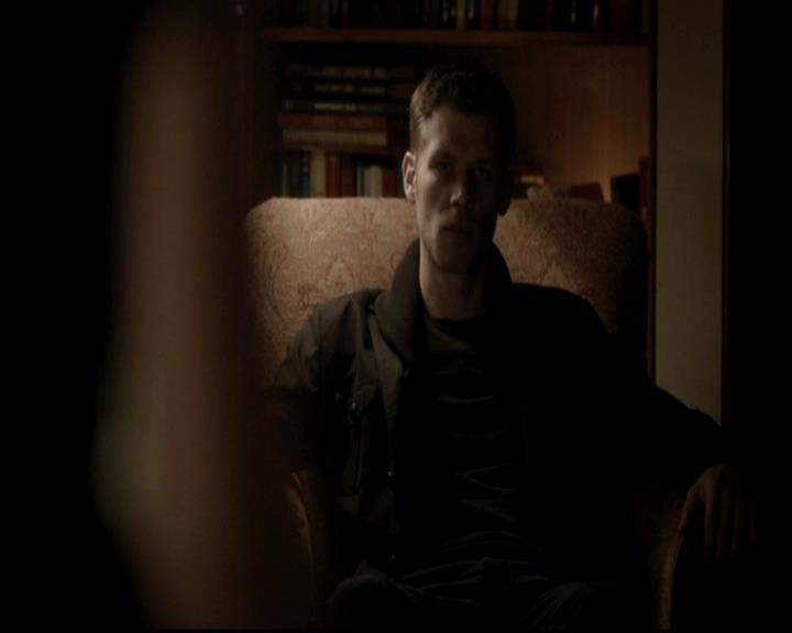 VampireDiariesWorld-dot-org_4x14DownTheRabbitHole1484.jpg