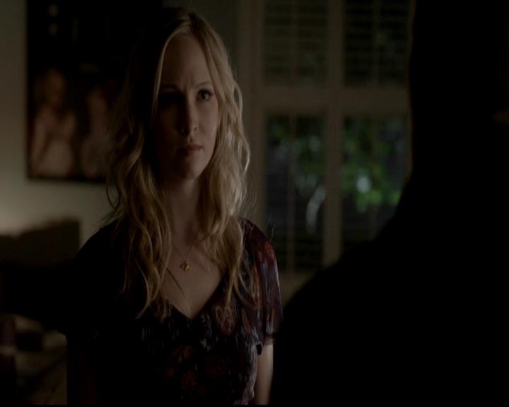 VampireDiariesWorld-dot-org_4x14DownTheRabbitHole1510.jpg