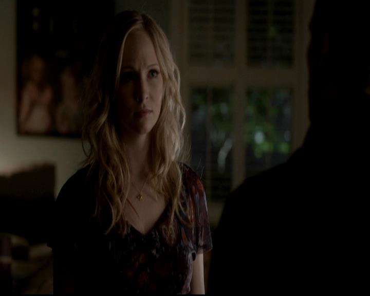 VampireDiariesWorld-dot-org_4x14DownTheRabbitHole1511.jpg