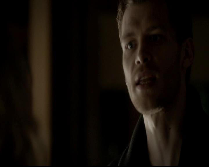 VampireDiariesWorld-dot-org_4x14DownTheRabbitHole1512.jpg