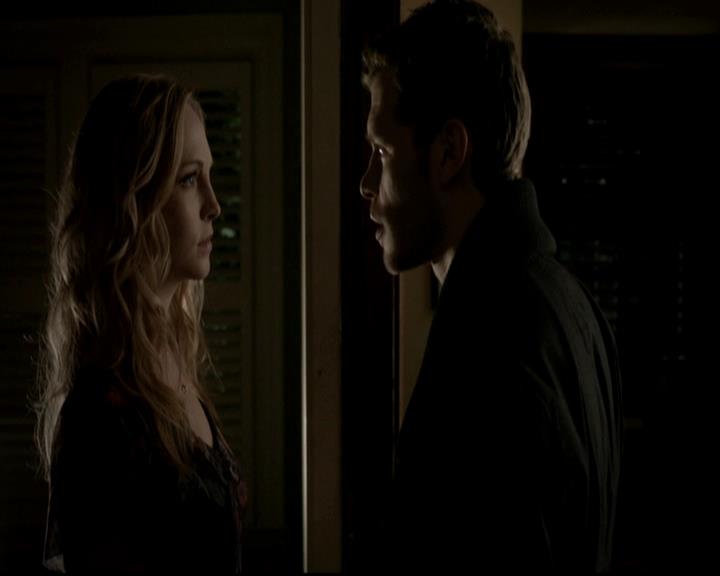 VampireDiariesWorld-dot-org_4x14DownTheRabbitHole1549.jpg