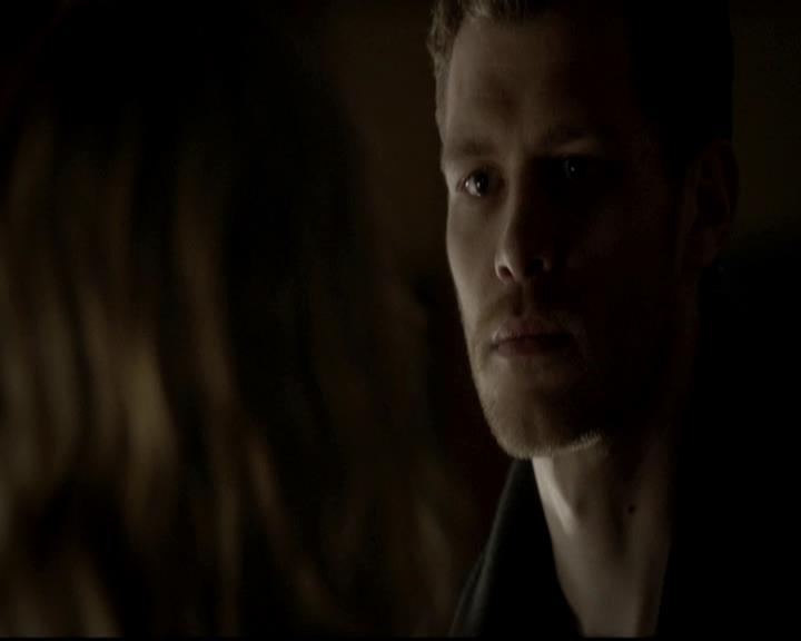 VampireDiariesWorld-dot-org_4x14DownTheRabbitHole1557.jpg