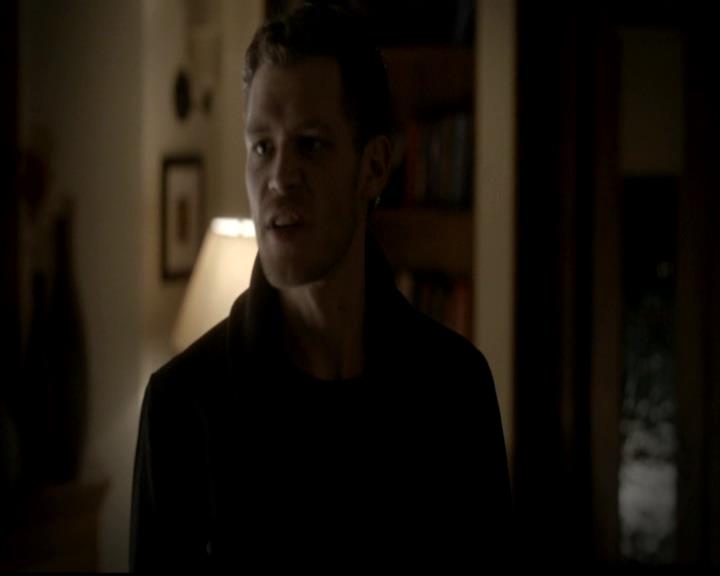 VampireDiariesWorld-dot-org_4x14DownTheRabbitHole1598.jpg