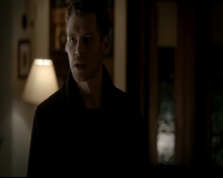 VampireDiariesWorld-dot-org_4x14DownTheRabbitHole1601.jpg