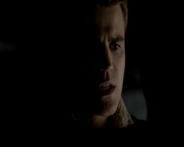 VampireDiariesWorld-dot-org_4x14DownTheRabbitHole1611.jpg