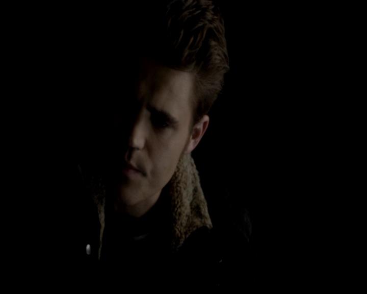 VampireDiariesWorld-dot-org_4x14DownTheRabbitHole1645.jpg