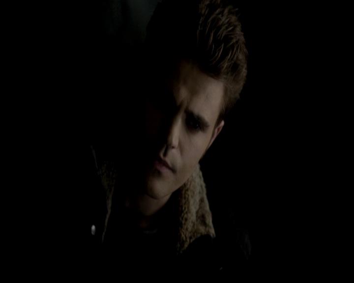 VampireDiariesWorld-dot-org_4x14DownTheRabbitHole1648.jpg