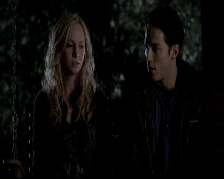 VampireDiariesWorld-dot-org_4x14DownTheRabbitHole1699.jpg