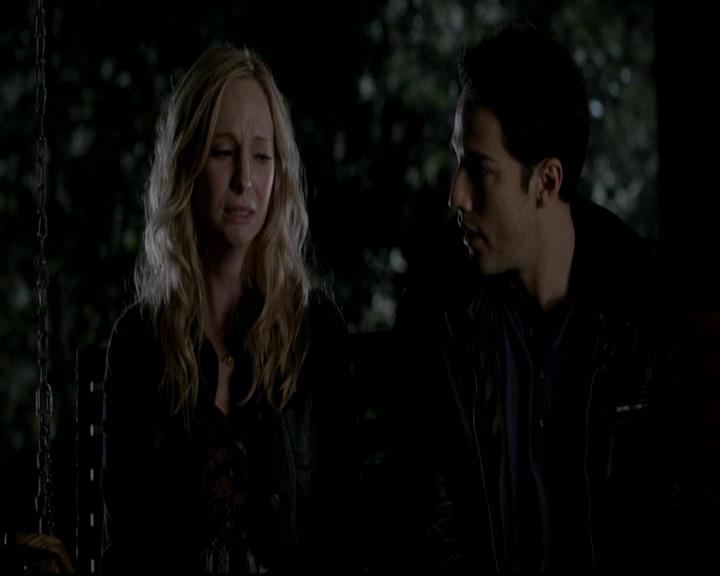 VampireDiariesWorld-dot-org_4x14DownTheRabbitHole1702.jpg