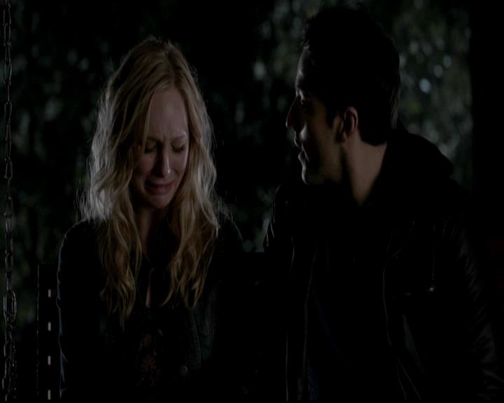 VampireDiariesWorld-dot-org_4x14DownTheRabbitHole1713.jpg