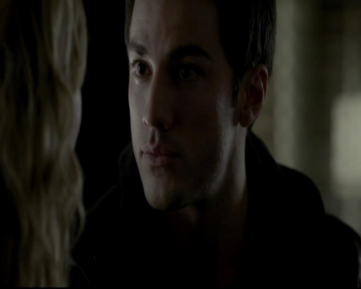 VampireDiariesWorld-dot-org_4x14DownTheRabbitHole1725.jpg