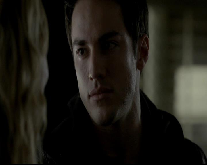 VampireDiariesWorld-dot-org_4x14DownTheRabbitHole1739.jpg