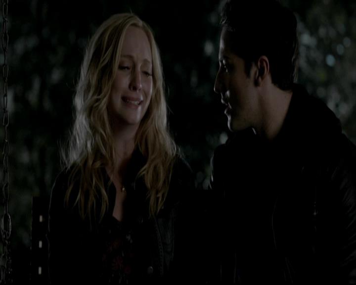 VampireDiariesWorld-dot-org_4x14DownTheRabbitHole1763.jpg