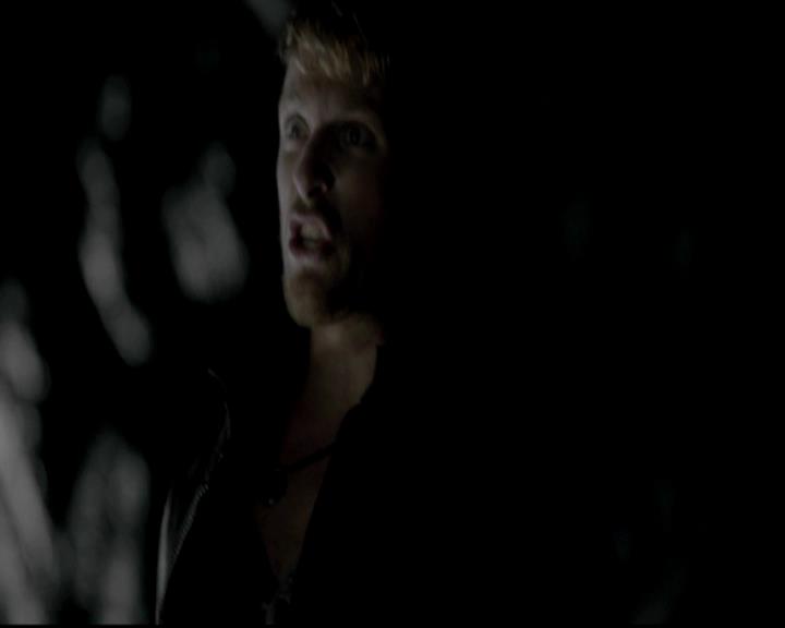 VampireDiariesWorld-dot-org_4x14DownTheRabbitHole2126.jpg