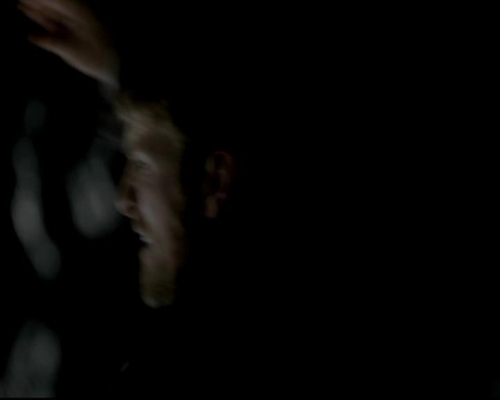 VampireDiariesWorld-dot-org_4x14DownTheRabbitHole2136.jpg