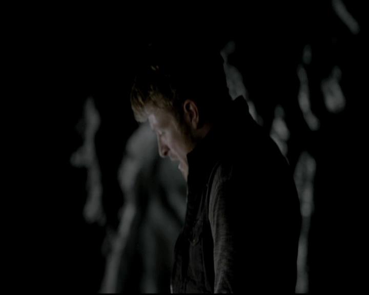 VampireDiariesWorld-dot-org_4x14DownTheRabbitHole2141.jpg