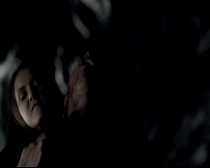 VampireDiariesWorld-dot-org_4x14DownTheRabbitHole2157.jpg