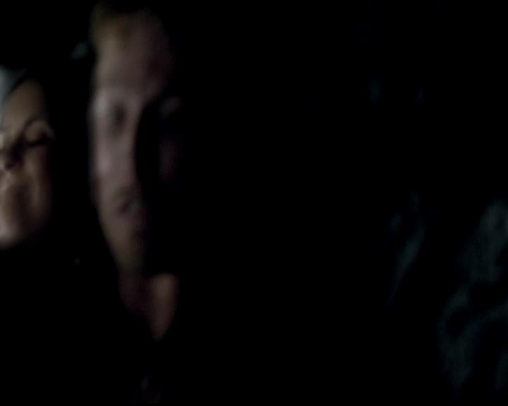 VampireDiariesWorld-dot-org_4x14DownTheRabbitHole2161.jpg