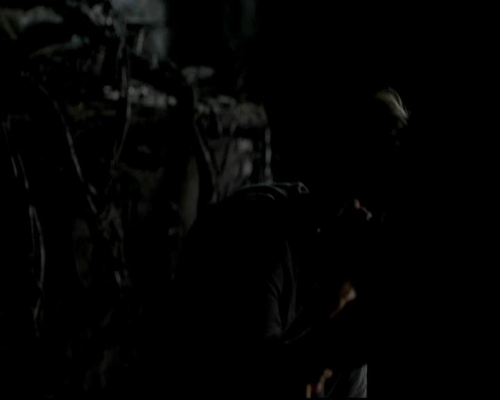VampireDiariesWorld-dot-org_4x14DownTheRabbitHole2164.jpg