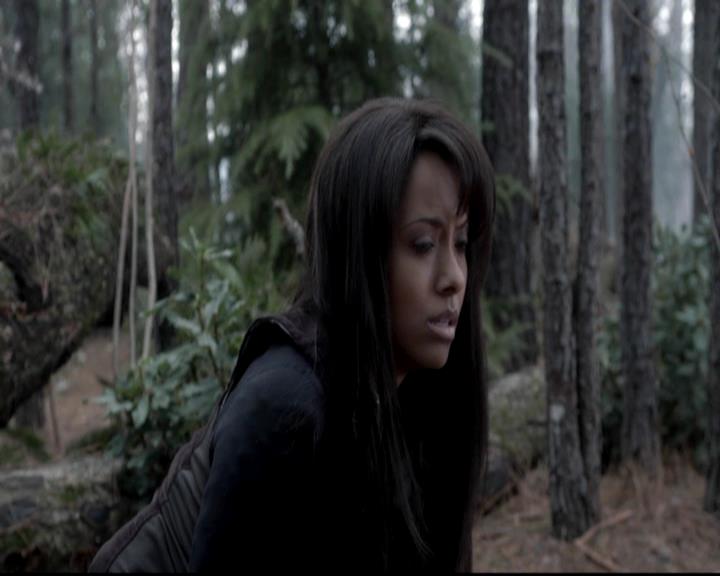 VampireDiariesWorld-dot-org_4x15StandByMe0251.jpg