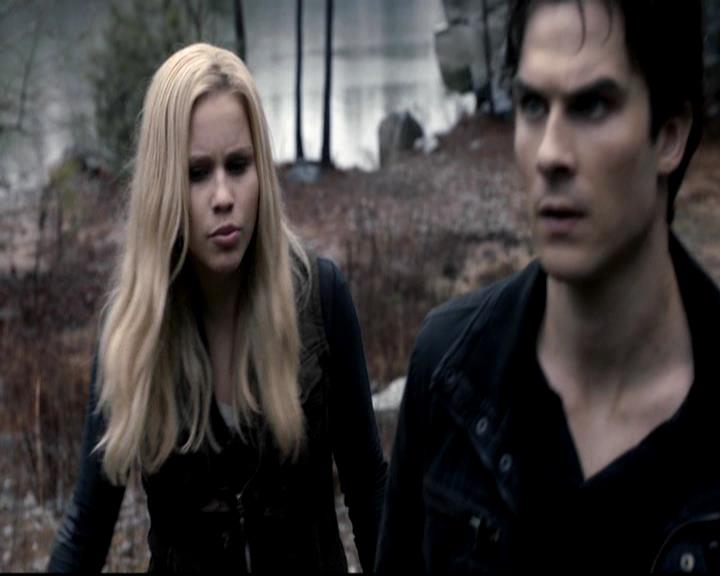 VampireDiariesWorld-dot-org_4x15StandByMe0520.jpg
