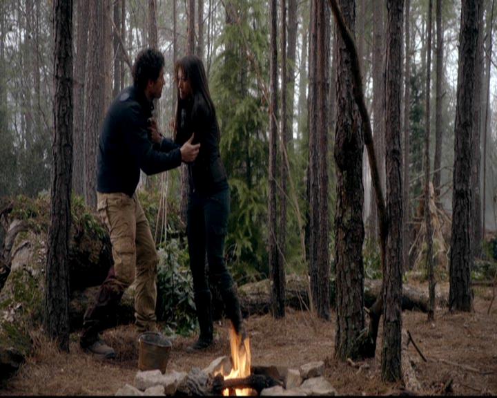 VampireDiariesWorld-dot-org_4x15StandByMe0590.jpg