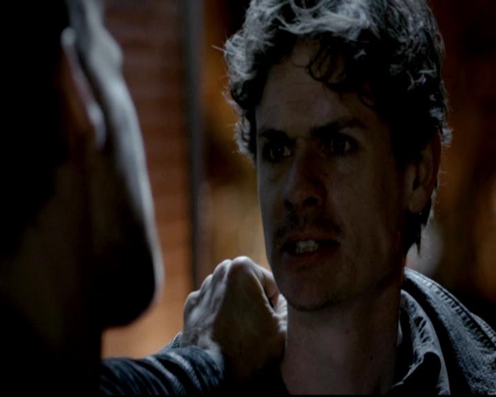 VampireDiariesWorld-dot-org_4x16BringItOn0178.jpg