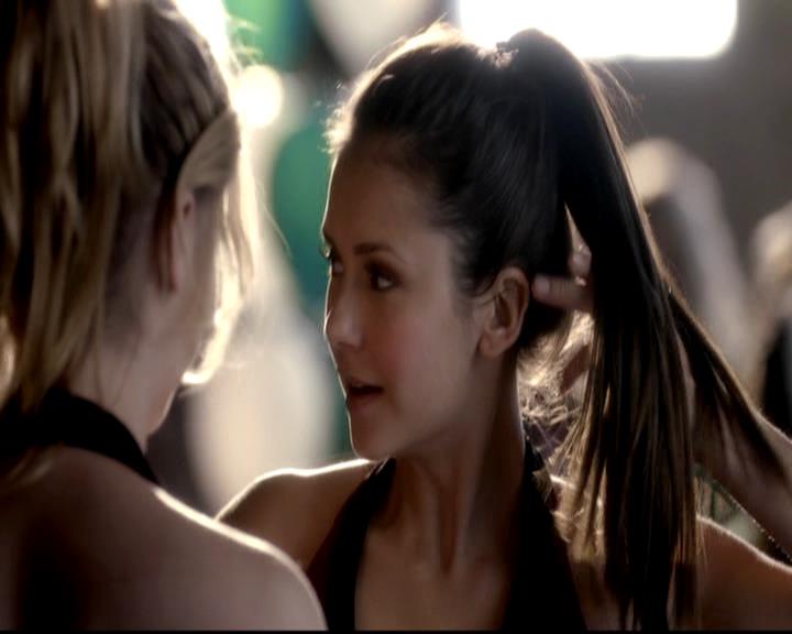 VampireDiariesWorld-dot-org_4x16BringItOn0518.jpg