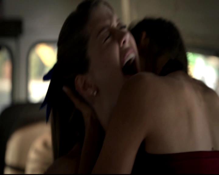 VampireDiariesWorld-dot-org_4x16BringItOn0573.jpg